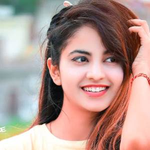 Santhoshi Bathina